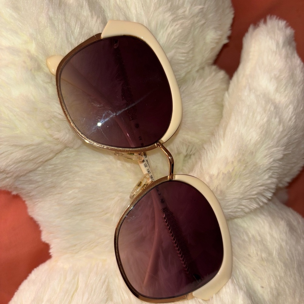 Balmain Cream/Gold Sunglasses Women